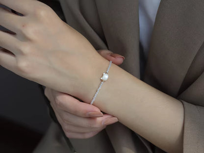 Crystal Cat Charm Adjustable Healing Bracelet